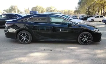 Toyota Camry 2021 года за 13 000 000 тг. в Актобе фото 4