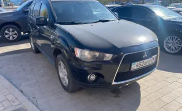 Mitsubishi Outlander 2010 года за 6 000 000 тг. в Астана фото 3