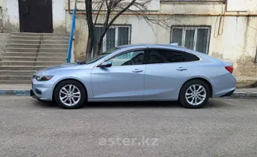 Chevrolet Malibu 2018 года за 7 700 000 тг. в Атырау фото 3
