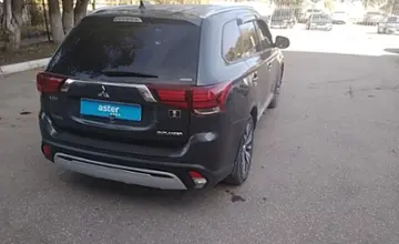 Mitsubishi Outlander 2019 года за 10 800 000 тг. в Актобе