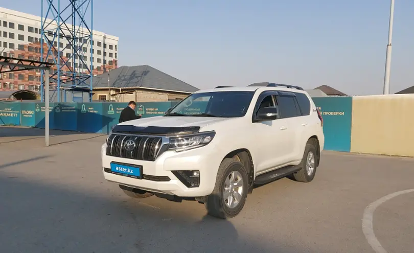 Toyota Land Cruiser Prado 2020 года за 28 000 000 тг. в Шымкент