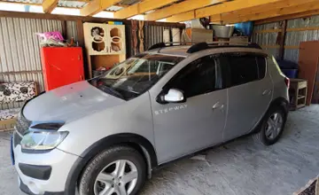 Renault Sandero 2015 года за 4 700 000 тг. в Алматы фото 1