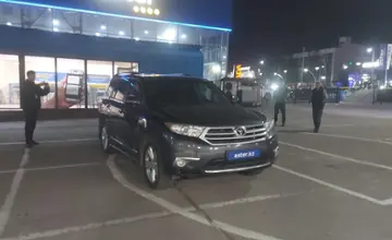 Toyota Highlander 2013 года за 13 000 000 тг. в Алматы фото 2