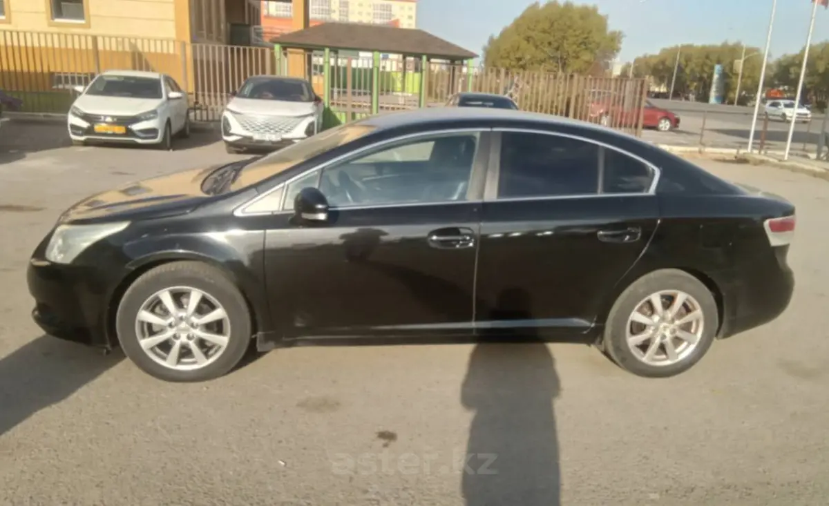 Toyota Avensis 2011