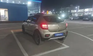 Renault Sandero 2016 года за 5 000 000 тг. в Алматы фото 4