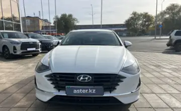 Hyundai Sonata 2023 года за 11 500 000 тг. в Уральск фото 2