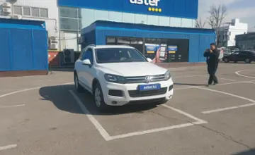 Volkswagen Touareg 2014 года за 15 000 000 тг. в Алматы фото 2
