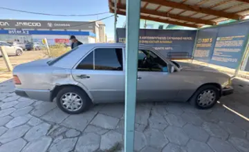 Mercedes-Benz W124 1993 года за 1 500 000 тг. в Талдыкорган фото 4