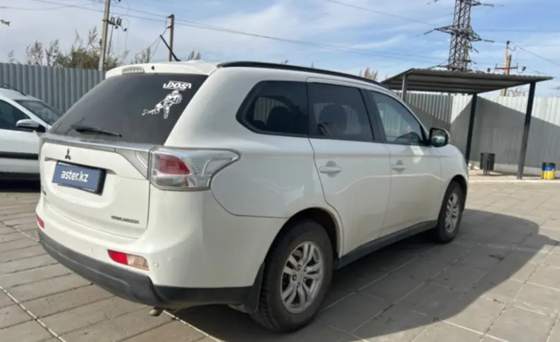 Mitsubishi Outlander 2013 года за 6 500 000 тг. в Уральск фото 5