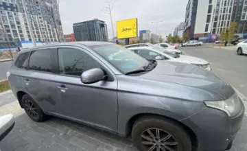 Mitsubishi Outlander 2012 года за 8 000 000 тг. в Астана фото 4