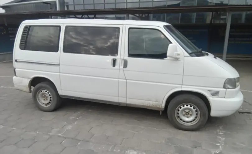 Volkswagen Caravelle 1998 года за 5 000 000 тг. в Караганда фото 4