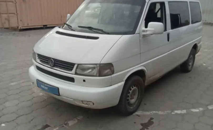 Volkswagen Caravelle 1998 года за 5 000 000 тг. в Караганда