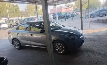 Kia Rio 2019 года за 8 300 000 тг. в Алматы фото 4