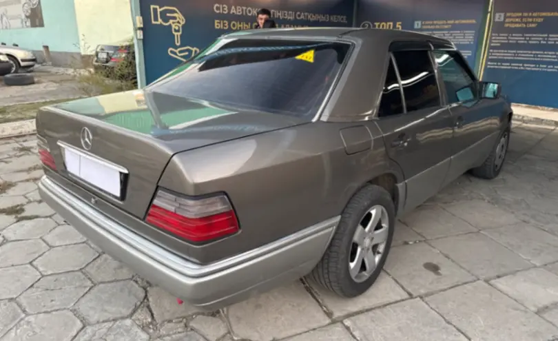 Mercedes-Benz W124 1993 года за 2 500 000 тг. в Талдыкорган фото 5