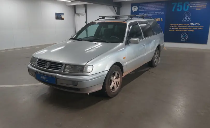 Volkswagen Passat 1995 года за 1 500 000 тг. в Астана