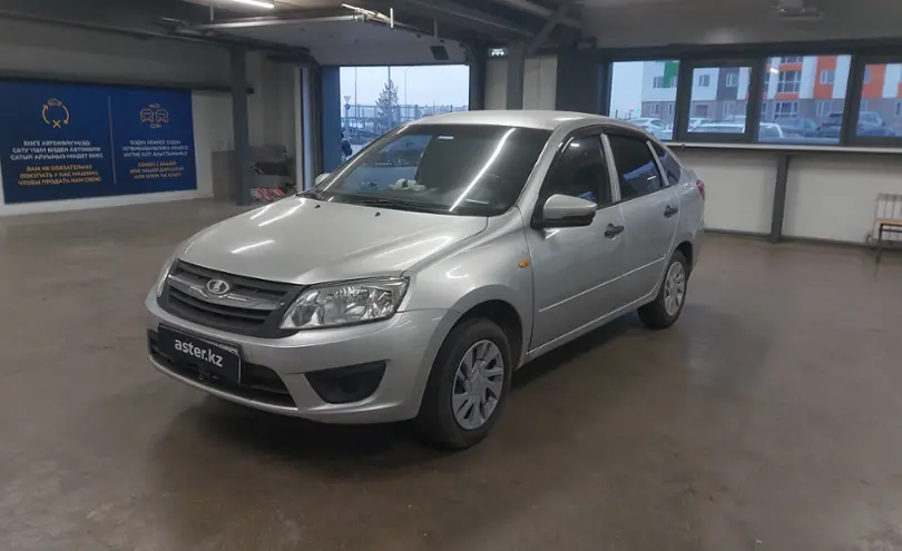 LADA (ВАЗ) Granta 2015 года за 2 300 000 тг. в Астана