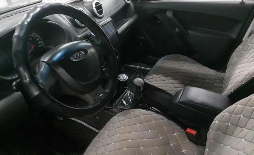 LADA (ВАЗ) Granta 2015 года за 2 300 000 тг. в Астана фото 5