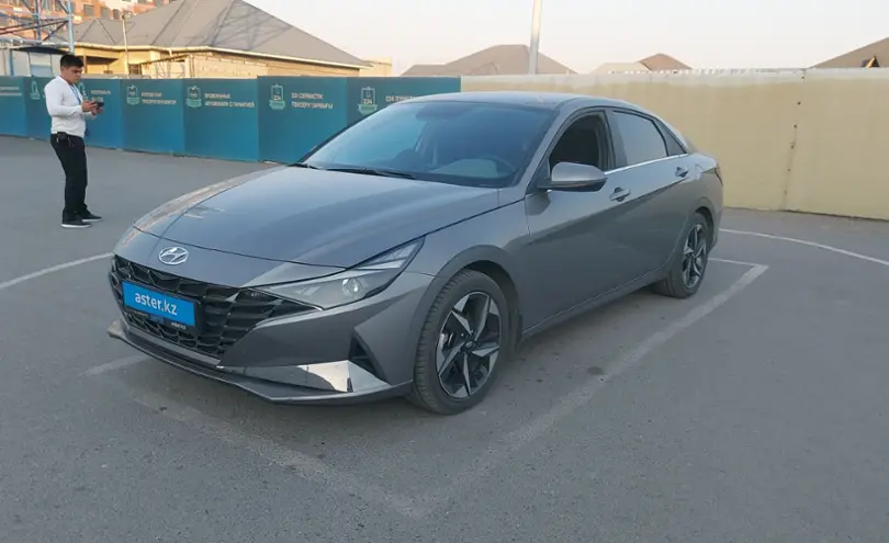 Hyundai Elantra 2023 года за 12 000 000 тг. в Шымкент