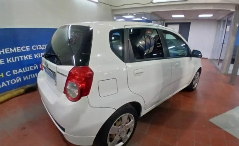 Chevrolet Aveo 2013 года за 4 500 000 тг. в Астана фото 4