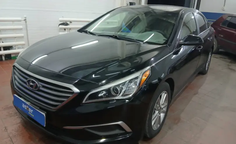 Hyundai Sonata 2016 года за 8 500 000 тг. в Астана