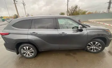 Toyota Highlander 2021 года за 18 000 000 тг. в Уральск фото 4