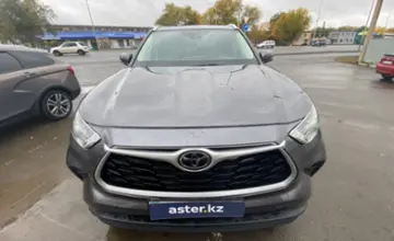 Toyota Highlander 2021 года за 18 000 000 тг. в Уральск фото 2