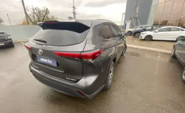 Toyota Highlander 2021 года за 18 000 000 тг. в Уральск