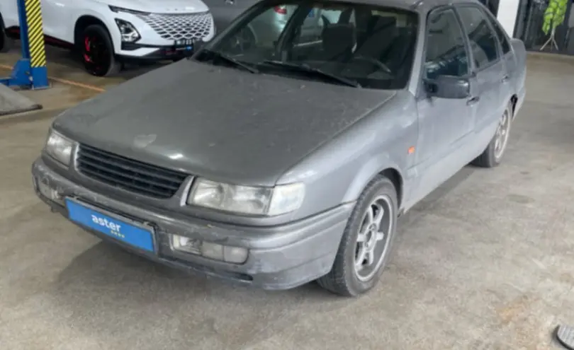 Volkswagen Passat 1994 года за 1 000 000 тг. в Караганда