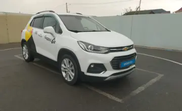 Chevrolet Tracker 2020 года за 11 000 000 тг. в Шымкент фото 2