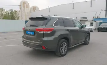 Toyota Highlander 2018 года за 18 000 000 тг. в Шымкент фото 3