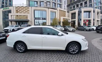 Toyota Camry 2015 года за 10 000 000 тг. в Астана фото 4