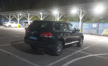 Volkswagen Touareg 2006 года за 3 800 000 тг. в Алматы фото 3