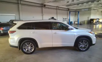 Toyota Highlander 2014 года за 17 000 000 тг. в Петропавловск фото 4