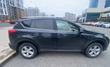 Toyota RAV4 2014 года за 10 000 000 тг. в Астана фото 4