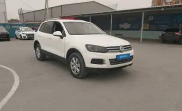 Volkswagen Touareg 2010 года за 9 500 000 тг. в Шымкент фото 2