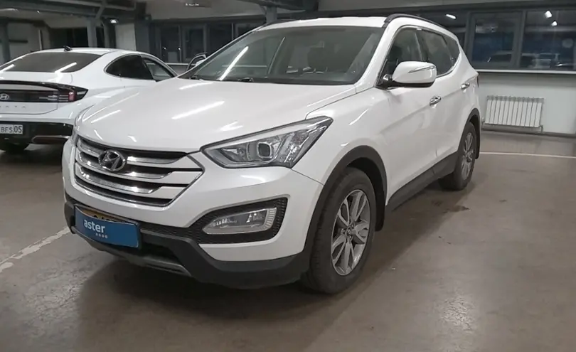 Hyundai Santa Fe 2013 года за 9 700 000 тг. в Астана