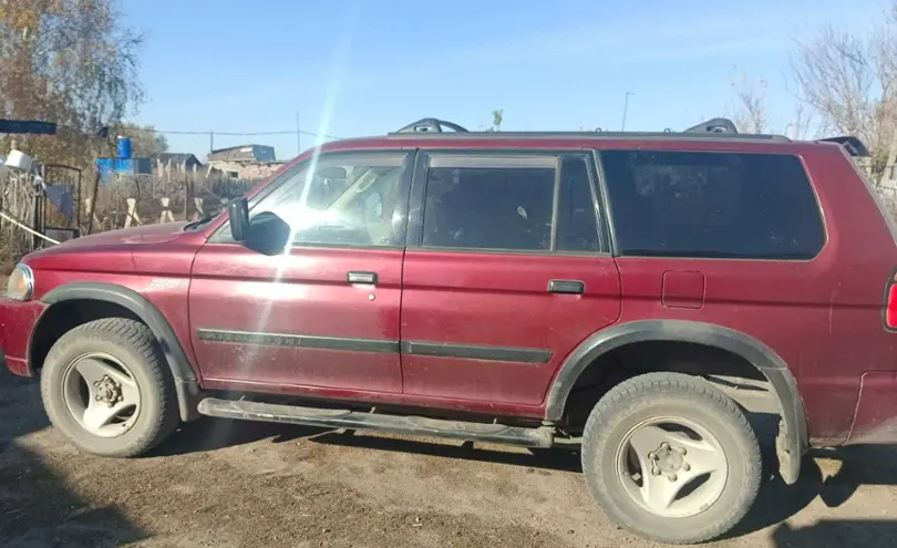 Mitsubishi Montero Sport 2000 года за 3 000 000 тг. в Астана
