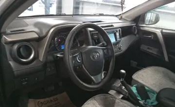 Toyota RAV4 2015 года за 10 000 000 тг. в Астана фото 5