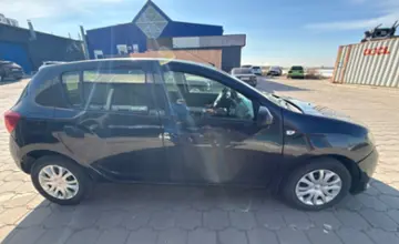 Renault Sandero 2015 года за 3 500 000 тг. в Караганда фото 4
