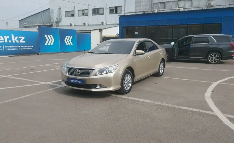 Toyota Camry 2012 года за 8 000 000 тг. в Алматы