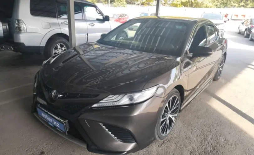 Toyota Camry 2020 года за 14 800 000 тг. в Алматы