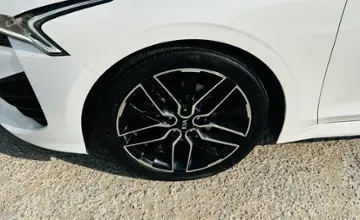 Kia K5 2020 года за 10 500 000 тг. в Петропавловск