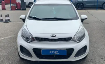 Kia Rio 2015 года за 4 000 000 тг. в Усть-Каменогорск фото 2