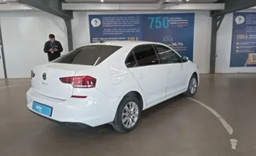 Volkswagen Polo 2021 года за 7 800 000 тг. в Астана фото 3