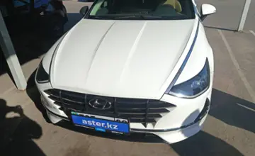 Hyundai Sonata 2022 года за 13 000 000 тг. в Алматы фото 2