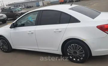 Chevrolet Cruze 2014 года за 3 500 000 тг. в Западно-Каз. область фото 4