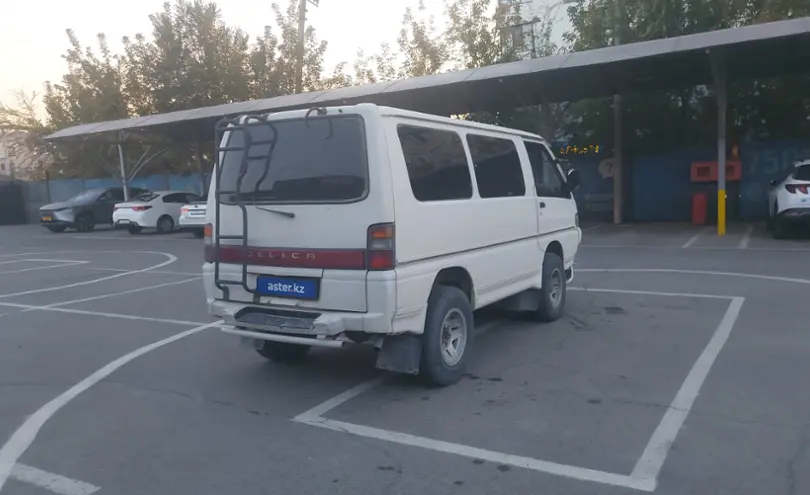 Mitsubishi Delica 1995 года за 2 000 000 тг. в Алматы фото 3