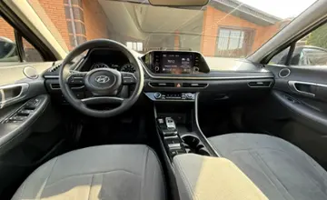 Hyundai Sonata 2022 года за 12 500 000 тг. в Алматы