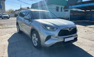Toyota Highlander 2021 года за 24 000 000 тг. в Талдыкорган фото 3