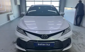 Toyota Camry 2021 года за 15 500 000 тг. в Павлодар фото 2